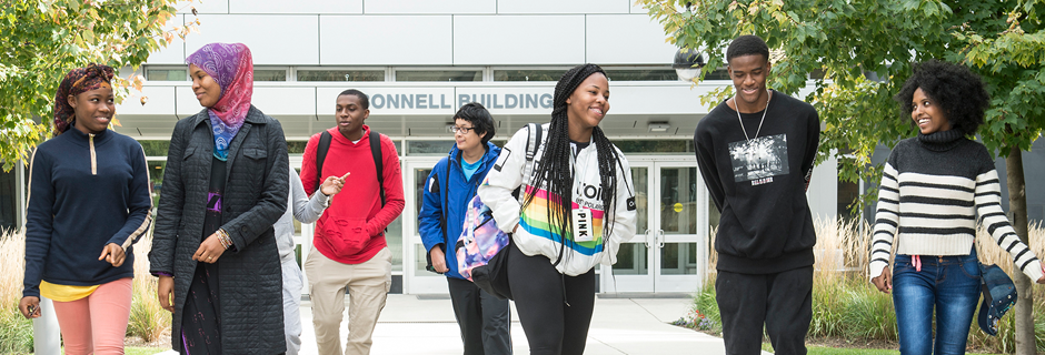 High School Students in front of Bonnell building 