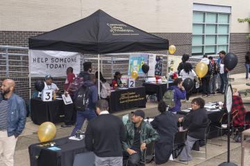 Campus organizations gathered in Winnet courtyard to provide students with resources and information.